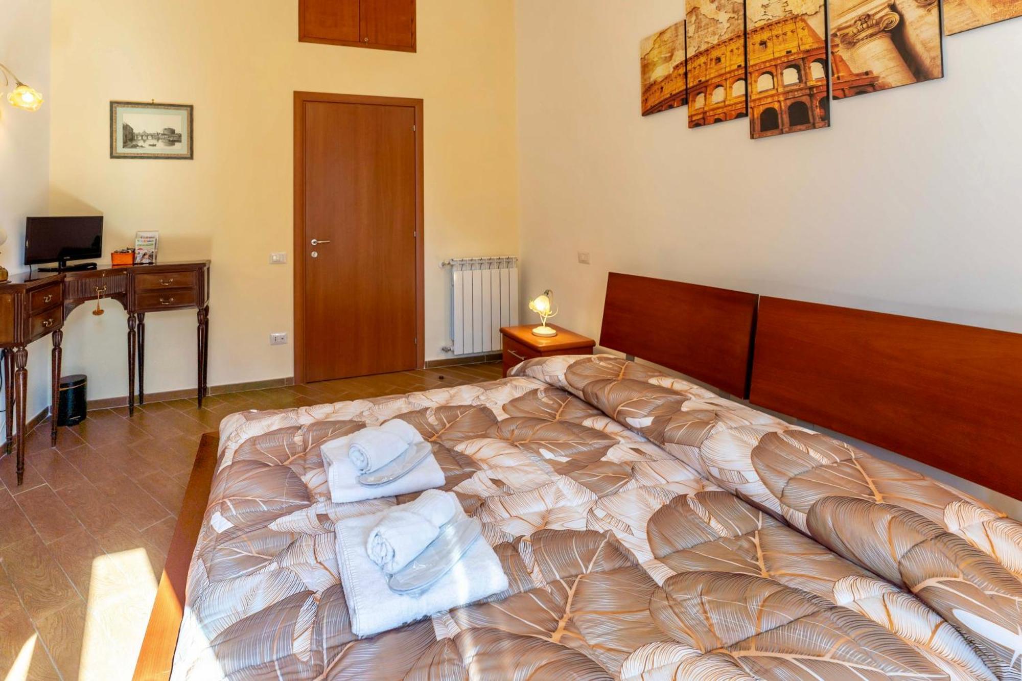 Miclad Colosseum Guest House Róma Kültér fotó