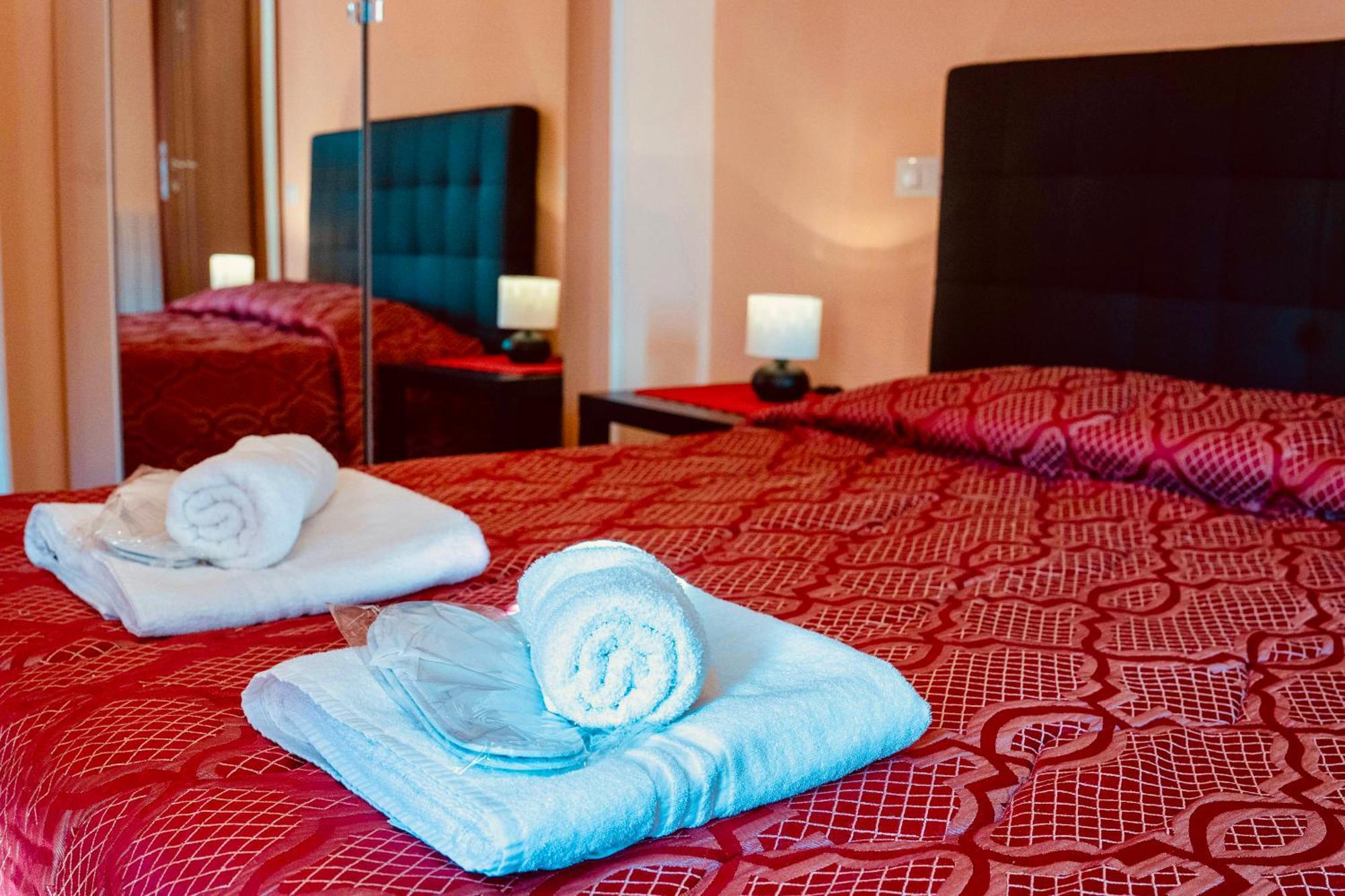 Miclad Colosseum Guest House Róma Kültér fotó
