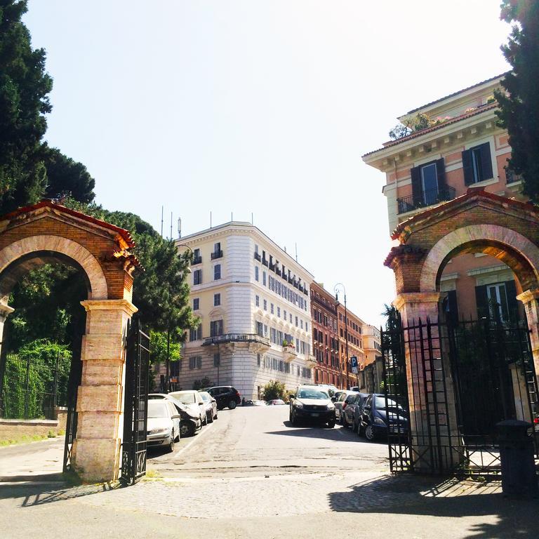 Miclad Colosseum Guest House Róma Kültér fotó