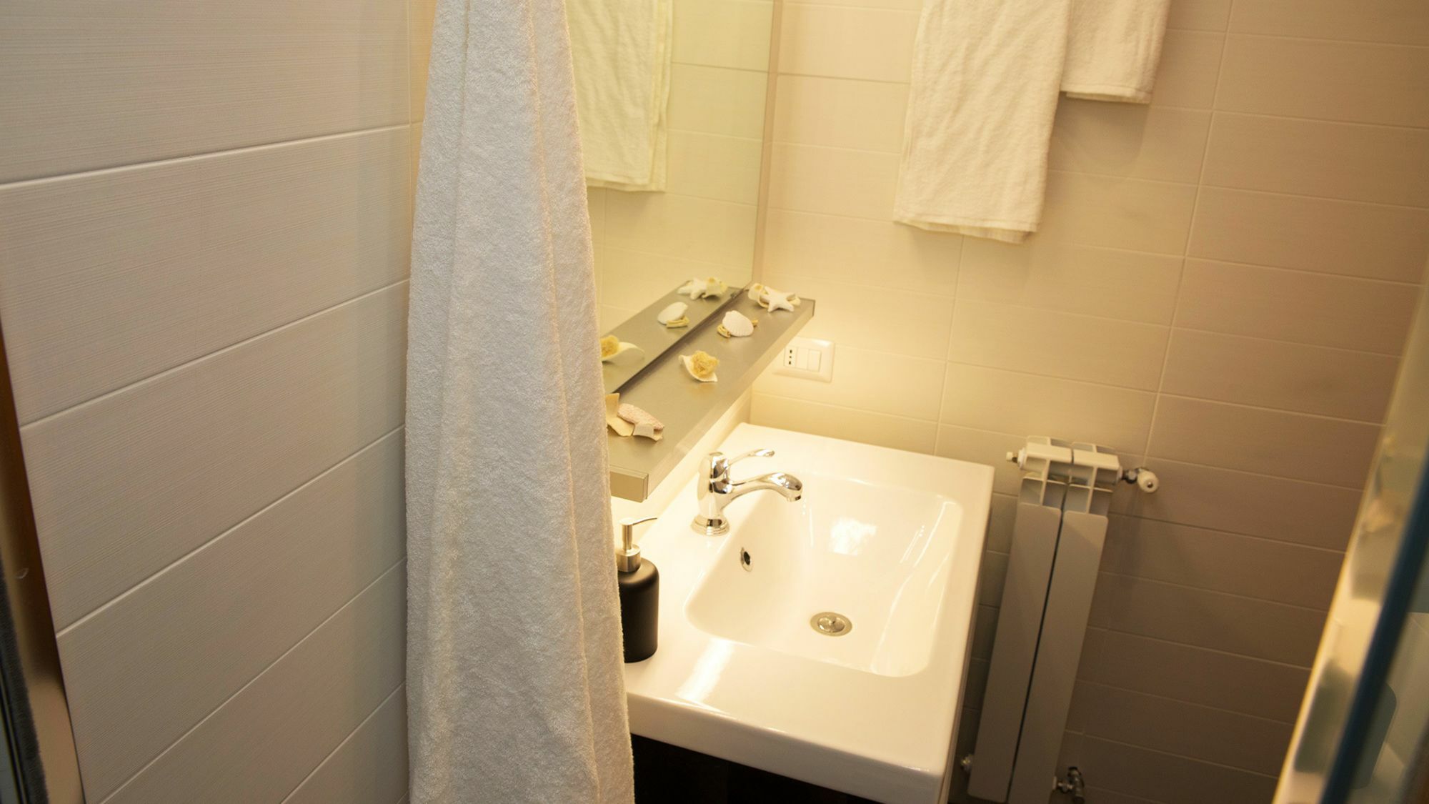 Miclad Colosseum Guest House Róma Kültér fotó